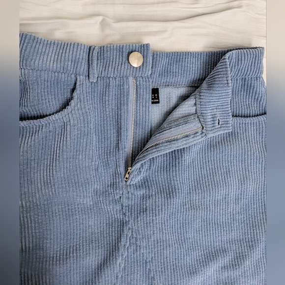 Shein women's corduroy mini skirt with pockets, sky blue, size M - Picture 5 of 9